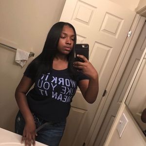 Meet your Posher, Albia